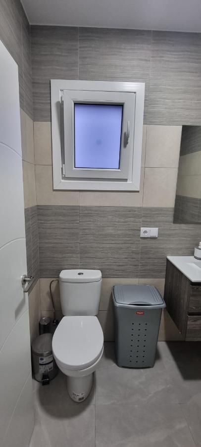 Apartamentos La Playa Barbate Buitenkant foto